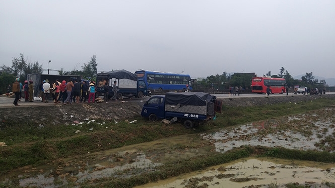tin tuc ngay 1812 chan bat gan 1 tan nam lon thoi tai lang son