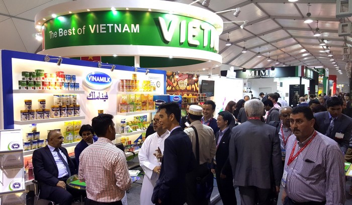 vinamilk ky hop dong xuat khau sua bot tri gia 125 trieu usd