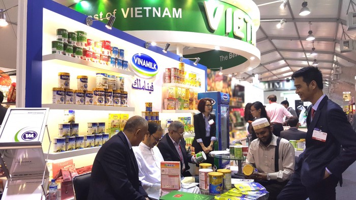 vinamilk ky hop dong xuat khau sua bot tri gia 125 trieu usd