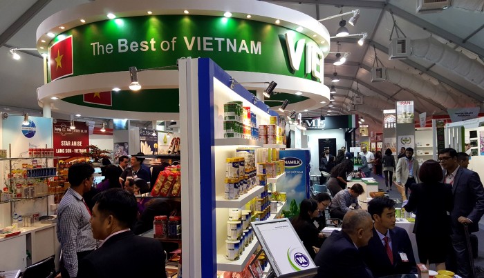vinamilk ky hop dong xuat khau sua bot tri gia 125 trieu usd