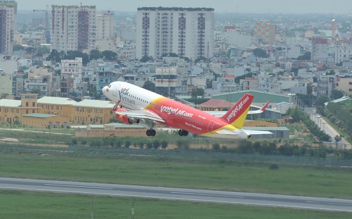 khai truong duong bay tphcm kuala lumpur vietjet lai khuyen mai khung