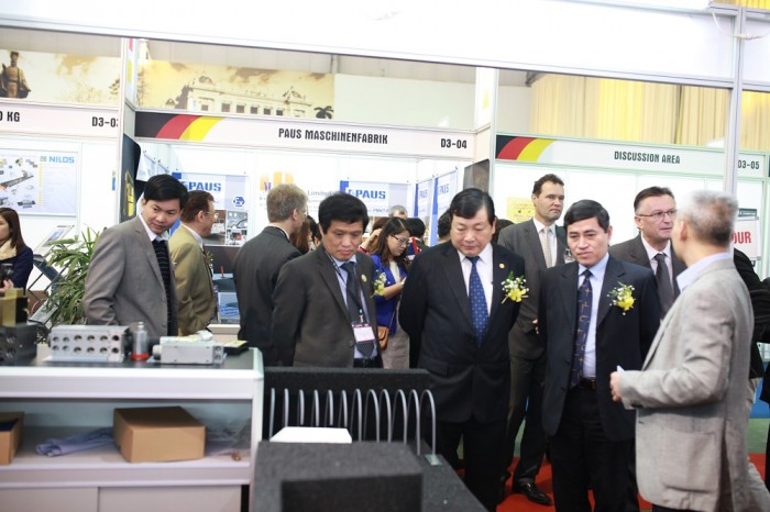 MINING VIETNAM 2016 thúc đẩy ngành khai khoáng phát triển mining vietnam 2016 thuc day nganh khai khoang phat trien