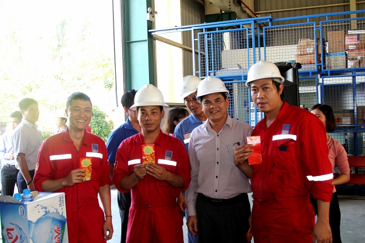 pv drilling to chuc chuc tet nguoi lao dong xuan canh ty 2020