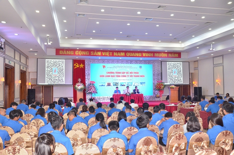 tuoi tre ptsc the hien ban linh xung kich nang dong sang tao