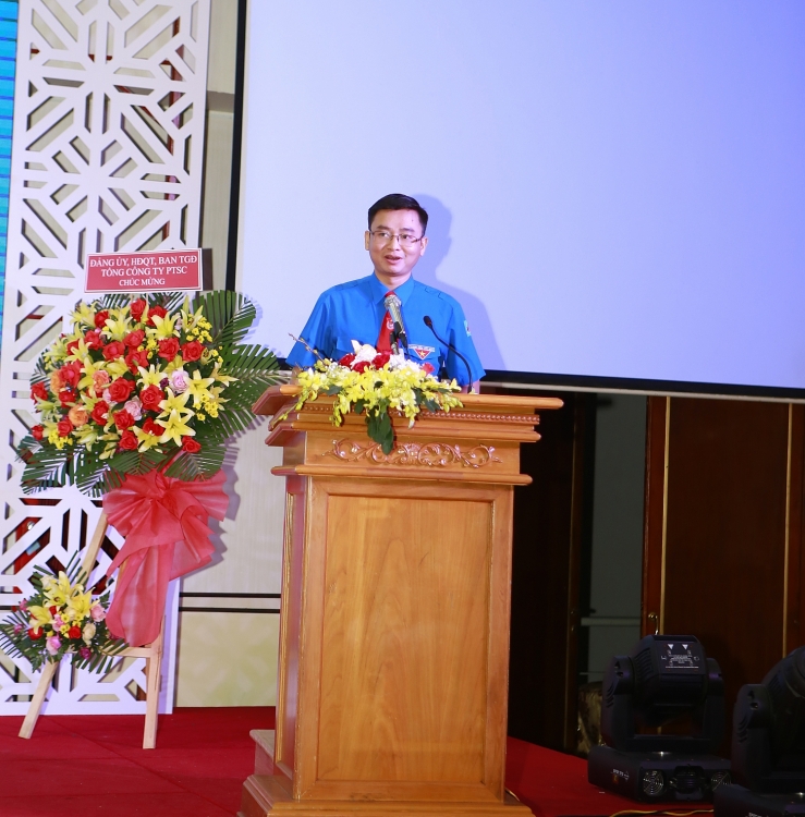 tuoi tre ptsc the hien ban linh xung kich nang dong sang tao