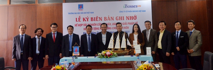 PVU cùng iBosses Việt Nam tăng cường hợp tác nghiên cứu, tư vấn, đào tạo về giải pháp số