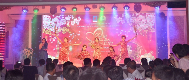 Công đoàn PVChem tổ chức thành công “Xuân nghĩa tình Dầu khí – Kết nối yêu thương 2021” khu vực phía Nam Công đoàn PVChem tổ chức thành công “Xuân nghĩa tình Dầu khí - Kết nối yêu thương 2021” khu vực phía Nam