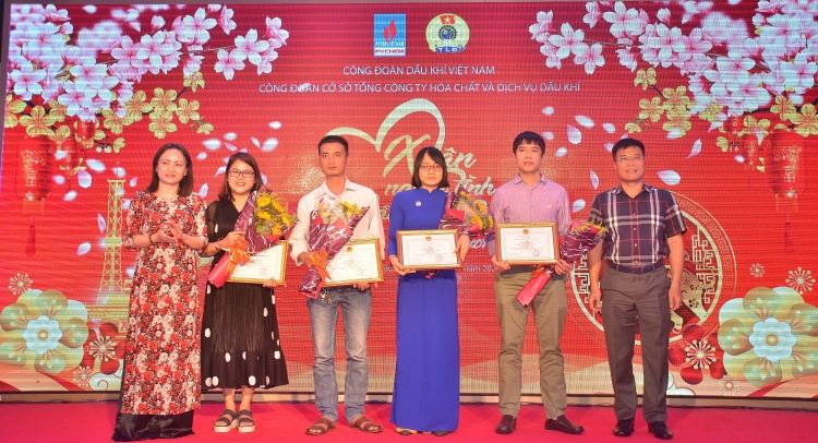Công đoàn PVChem tổ chức thành công “Xuân nghĩa tình Dầu khí – Kết nối yêu thương 2021” khu vực phía Nam Công đoàn PVChem tổ chức thành công “Xuân nghĩa tình Dầu khí – Kết nối yêu thương 2021” khu vực phía Nam