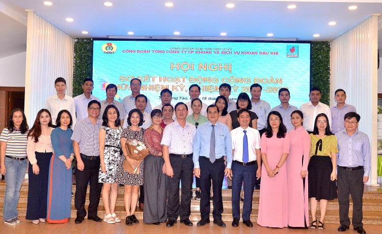 Sự sống động của mỗi thực thể trong cuộc đời này là đang tươi mới tinh khôi