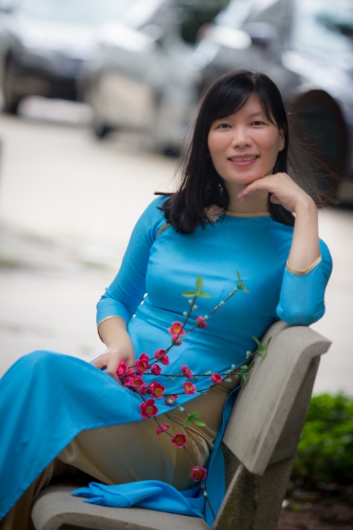 Nữ cán bộ, giảng viên PVU hưởng ứng “Tuần lễ áo dài Việt Nam”