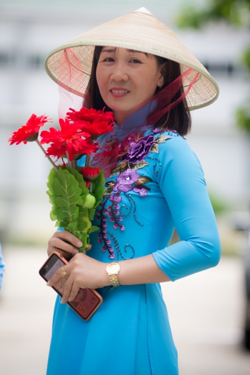 Nữ cán bộ, giảng viên PVU hưởng ứng “Tuần lễ áo dài Việt Nam”
