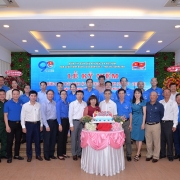 Tuổi trẻ Vietsovpetro nỗ lực tiếp bước truyền thống Những người đi tìm lửa