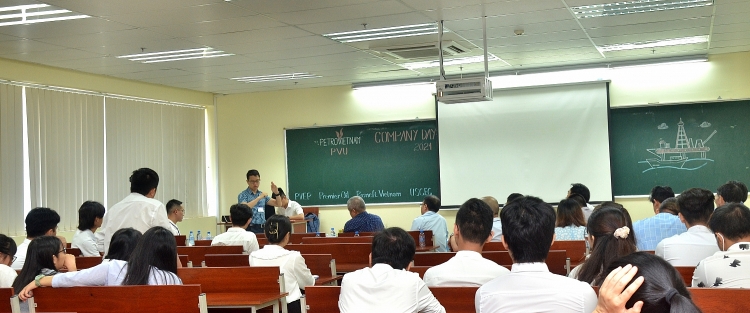 Ngày hội Company Day PVU 2021 – Cầu nối gắn kết mối quan hệ hữu cơ giữa doanh nghiệp, nhà trường và sinh viên