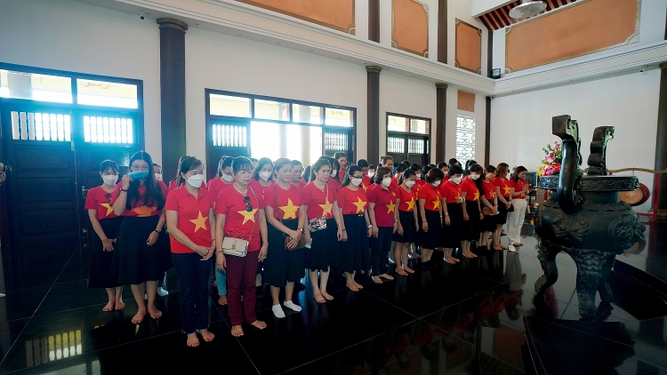 Ban Nữ công Vietsovpetro với chuỗi hoạt động “Lan tỏa hạnh phúc và yêu thương” Ban Nữ công Vietsovpetro với chuỗi hoạt động “Lan tỏa hạnh phúc và yêu thương”