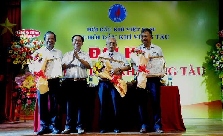 Chi hội Dầu khí Vũng Tàu tổ chức thành công Đại hội lần thứ IV, nhiệm kỳ 2022-2025 Chi hội Dầu khí Vũng Tàu tổ chức thành công Đại hội lần thứ IV, nhiệm kỳ 2022-2025