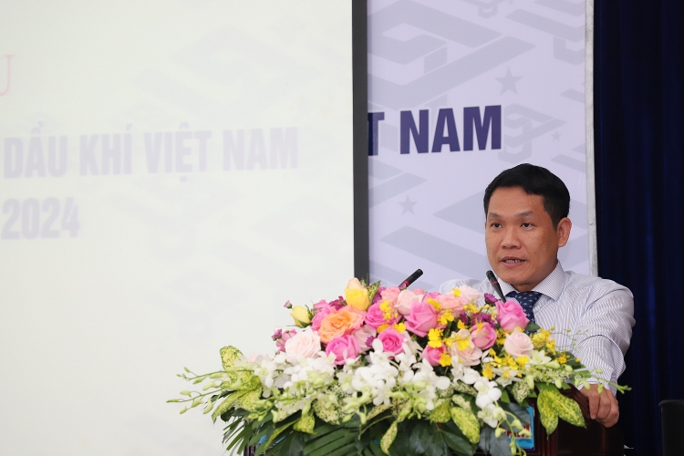 Tuổi trẻ PVU: Trí tuệ, trách nhiệm, khát vọng, tiên phong Tuổi trẻ PVU: Trí tuệ - Trách nhiệm - Khát vọng - Tiên phong