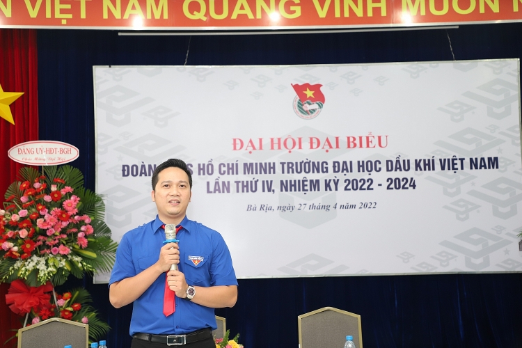 Tuổi trẻ PVU: Trí tuệ, trách nhiệm, khát vọng, tiên phong Tuổi trẻ PVU: Trí tuệ - Trách nhiệm - Khát vọng - Tiên phong