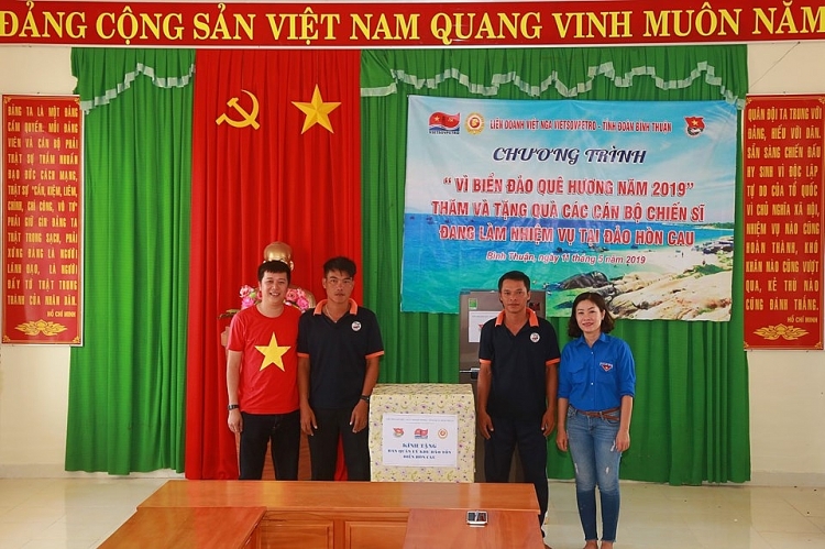 doan thanh nien va hoi cuu chien binh vietsovpetro vi bien dao que huong nam 2019