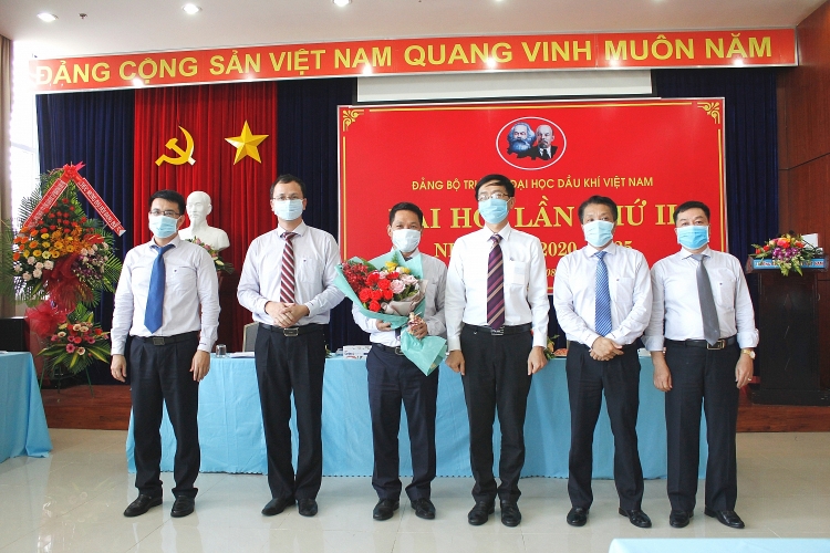 khong phai truong dai hoc nao o viet nam cung dat duoc