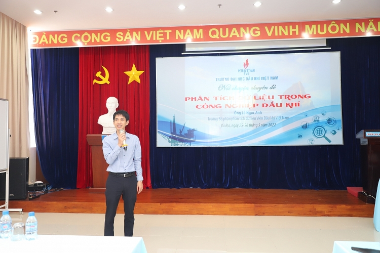 PVU tổ chức nói chuyện Chuyên đề “ Phân tích dữ liệu trong Công nghiệp Dầu khí” PVU tổ chức Nói chuyện chuyên đề “Phân tích dữ liệu trong Công nghiệp Dầu khí”