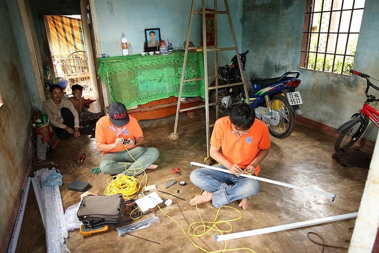 chien si mua he xanh cum phoi hop hoat dong br vt mang anh sang den binh ba