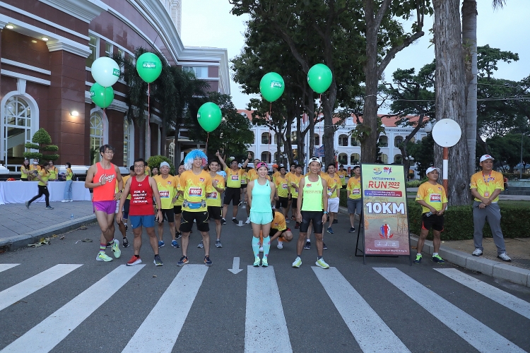 Vietsovpetro Run 2022 với chủ đề “Chạy Vì sức khỏe cộng đồng - Vì một Vietsovpetro phát triển bền vững” Chạy Vì sức khỏe cộng đồng - Vì một Vietsovpetro phát triển bền vững