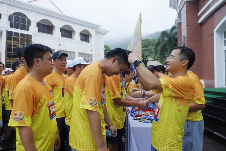 Vietsovpetro Run 2022 với chủ đề “Chạy Vì sức khỏe cộng đồng - Vì một Vietsovpetro phát triển bền vững” Chạy Vì sức khỏe cộng đồng - Vì một Vietsovpetro phát triển bền vững