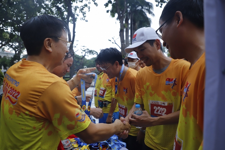 Chạy Vì sức khỏe cộng đồng - Vì một Vietsovpetro phát triển bền vững