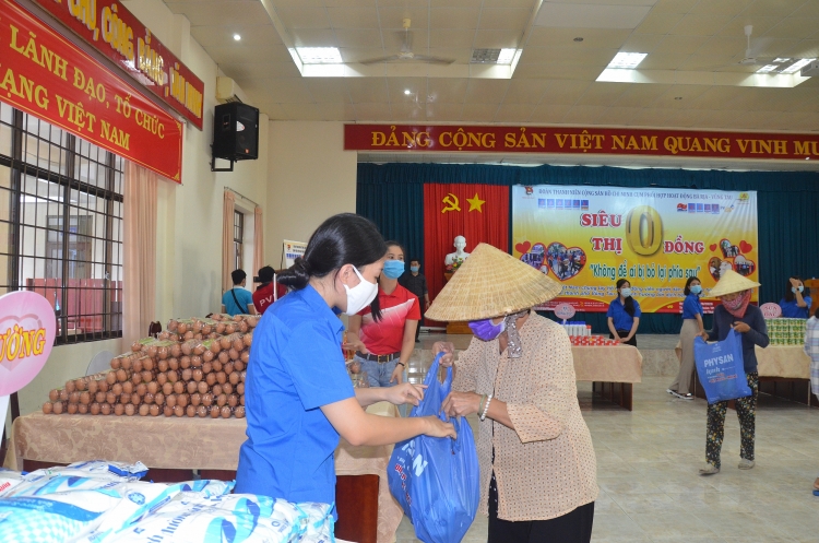 Ấm ấp yêu thương tại Ấm áp yêu thương tại