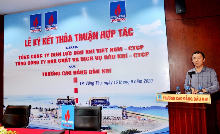 PVMTC cùng PV Power và PVChem ký kết các thỏa thuận hợp tác cung ứng các hoạt động dịch vụ