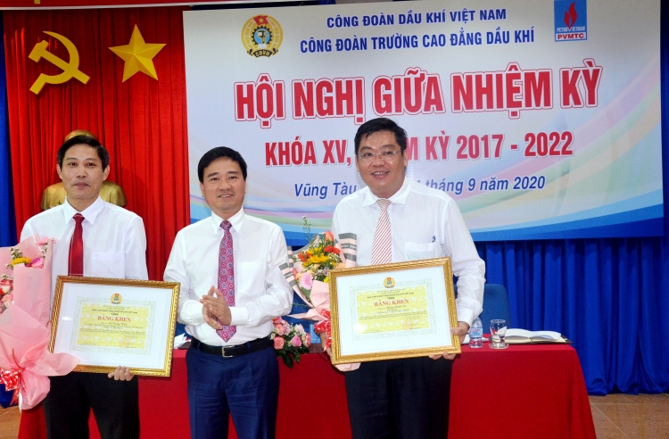 Công đoàn PVMTC đồng hành cùng Ban giám hiệu nhà trường 