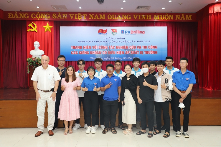 Tuổi trẻ Vietsovpetro và PV Drilling tổ chức sinh hoạt khoa học công nghệ quý III năm 2022