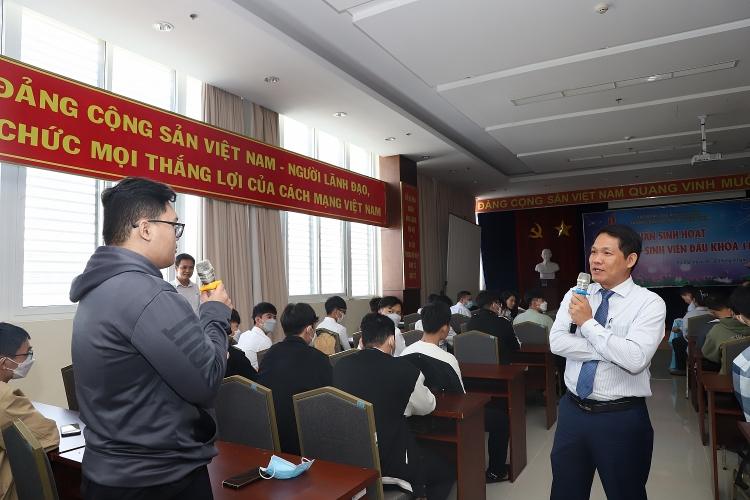 PVU chính thức khai mạc tuần Sinh hoạt công dân đầu khóa chào đón tân sinh viên PVU khai mạc tuần sinh hoạt công dân đầu khóa chào đón tân sinh viên