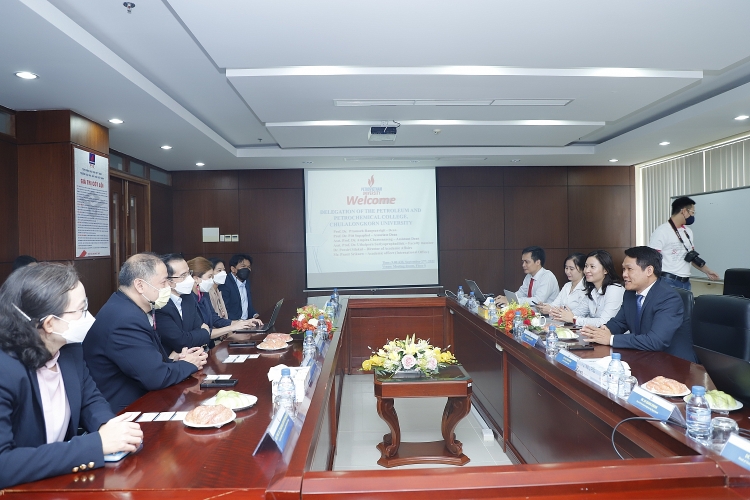 Trường Đại học Dầu khí Việt Nam ký biên bản ghi nhớ hợp tác với PPC - Trường Đại học Chulalongkorn Thái Lan