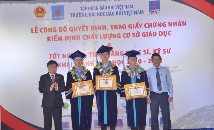 Đại học Dầu khí Việt Nam trao bằng Thạc sỹ -Kỹ sư, khai giảng năm học mới 2020-2021 Đại học Dầu khí Việt Nam khai giảng năm học mới 2020-2021 và trao bằng thạc sỹ, kỹ sư