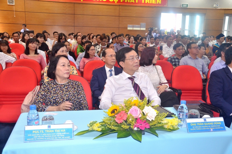 Đại học Dầu khí Việt Nam khai giảng năm học mới 2020-2021 và trao bằng thạc sỹ, kỹ sư