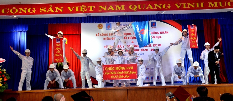 Đại học Dầu khí Việt Nam trao bằng Thạc sỹ -Kỹ sư, khai giảng năm học mới 2020-2021 Đại học Dầu khí Việt Nam khai giảng năm học mới 2020-2021 và trao bằng thạc sỹ, kỹ sư
