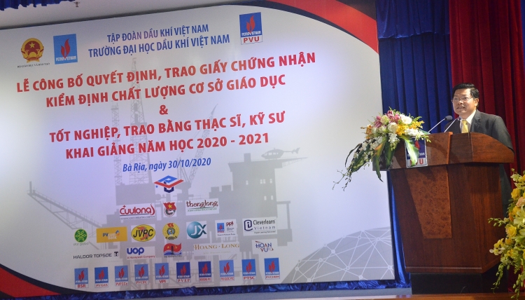 Đại học Dầu khí Việt Nam trao bằng Thạc sỹ -Kỹ sư, khai giảng năm học mới 2020-2021 Đại học Dầu khí Việt Nam khai giảng năm học mới 2020-2021 và trao bằng thạc sỹ, kỹ sư