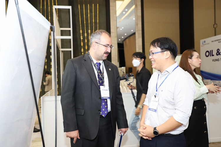 Khai mạc Triển lãm quốc tế máy móc, thiết bị ngành Dầu khí 2022