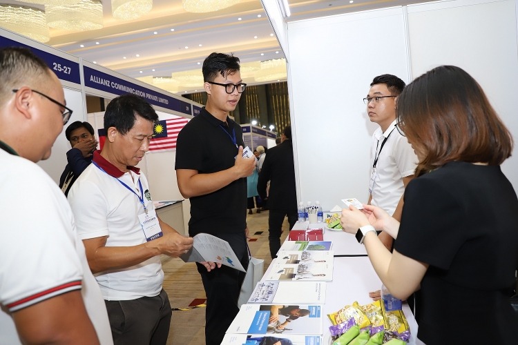 Khai mạc Triển lãm quốc tế máy móc, thiết bị ngành Dầu khí 2022