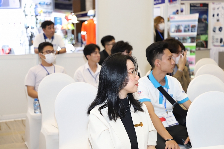 Khai mạc Triển lãm quốc tế máy móc, thiết bị ngành Dầu khí 2022