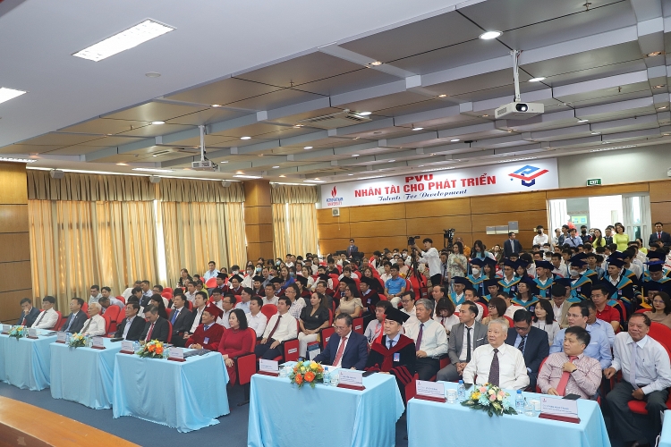 Trường Đại học Dầu khí Việt Nam công bố đạt chuẩn kiểm định chất lượng ABET