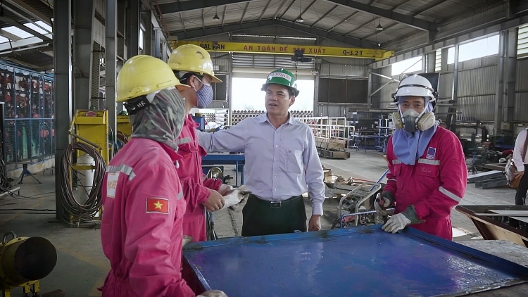 pv drilling gop phan xay dung doi ngu ky su cong nhan tay nghe cao