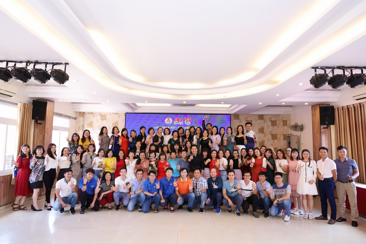 Đoàn Thanh niên và Ban Nữ công Vietsovpetro tổ chức chương trình tập huấn kết hợp về nguồn, an sinh xã hội 2020 Đoàn Thanh niên và Ban Nữ công Vietsovpetro tổ chức chương trình tập huấn kết hợp về nguồn, an sinh xã hội 2020