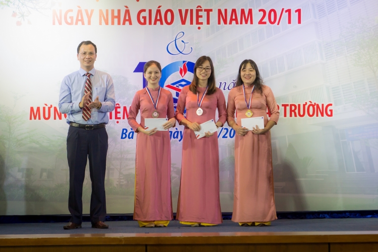 PVU tổ chức kỷ niệm Ngày Nhà giáo Việt Nam và 10 năm thành lập