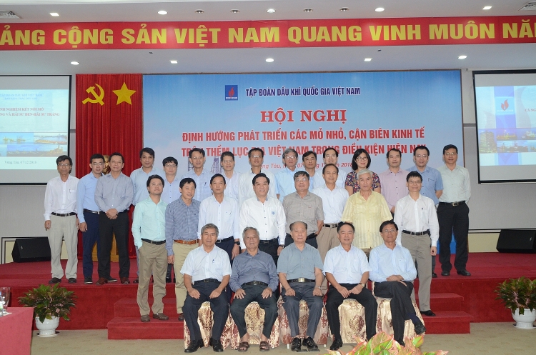 pvn to chuc hoi nghi dinh huong phat trien cac mo nho can bien kinh te trong dieu kien hien nay