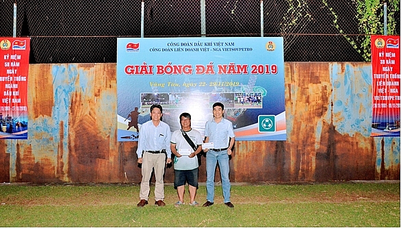 Vietsovpetro tổ chức thành công Giải bóng đá Nam năm 2019 vietsovpetro to chuc thanh cong giai bong da nam nam 2019