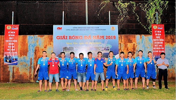 Vietsovpetro tổ chức thành công Giải bóng đá Nam năm 2019 vietsovpetro to chuc thanh cong giai bong da nam nam 2019