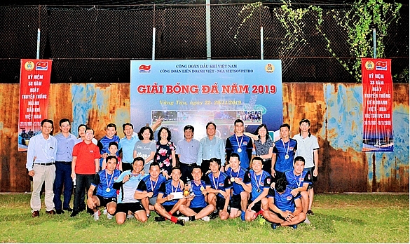 Vietsovpetro tổ chức thành công Giải bóng đá Nam năm 2019 vietsovpetro to chuc thanh cong giai bong da nam nam 2019