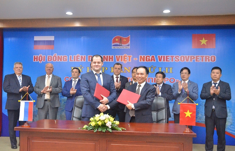 khai mac ky hop lan thu 52 hoi dong lien doanh viet nga vietsovpetro